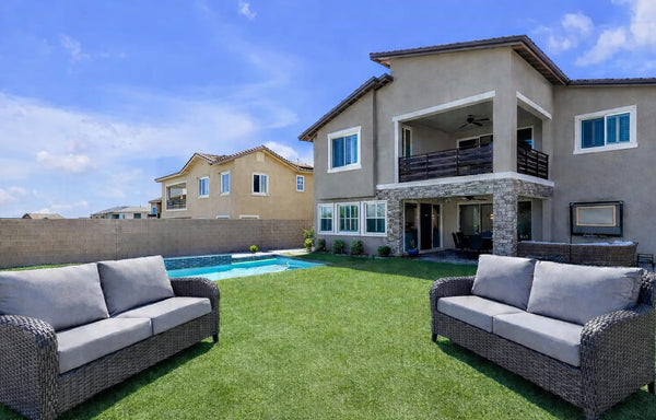 Artificial Turf Problems in Las Vegas Backyards